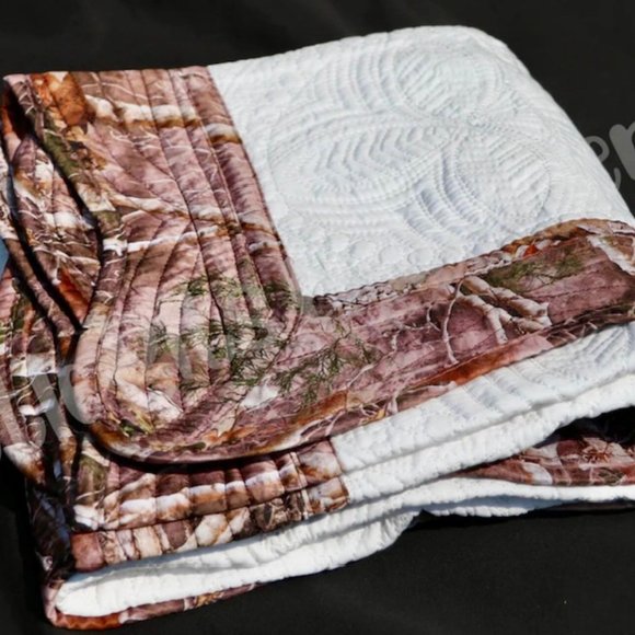 Camo baby quilt 35x46 - Picture 2 of 4